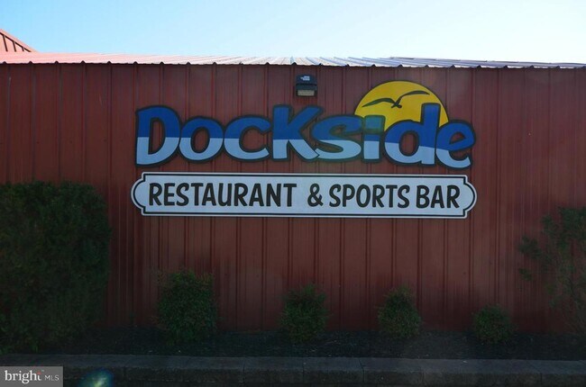 Building Photo - 6032 Melbourne Ave