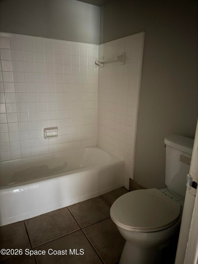 Building Photo - 1010 N Fiske Blvd