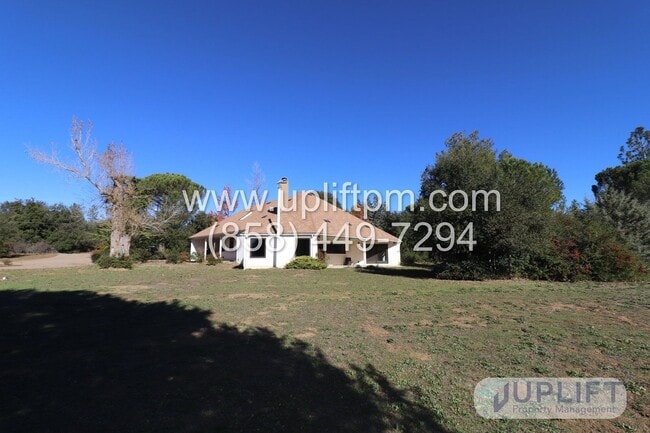Building Photo - 4721 Meadowridge Rd