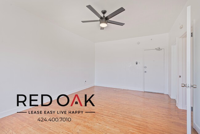 Building Photo - 409 S Alvarado St