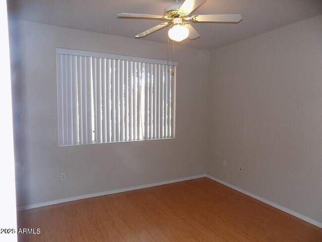 Building Photo - 5401 E Van Buren St
