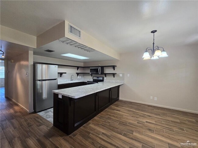 Building Photo - 33 Highland Park Ave