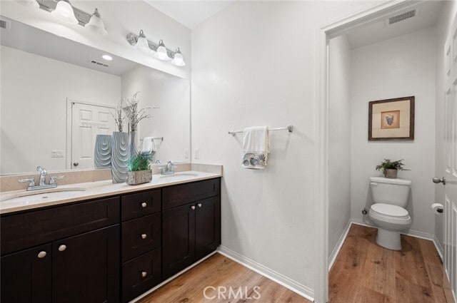 Building Photo - 1406 Girona Dr