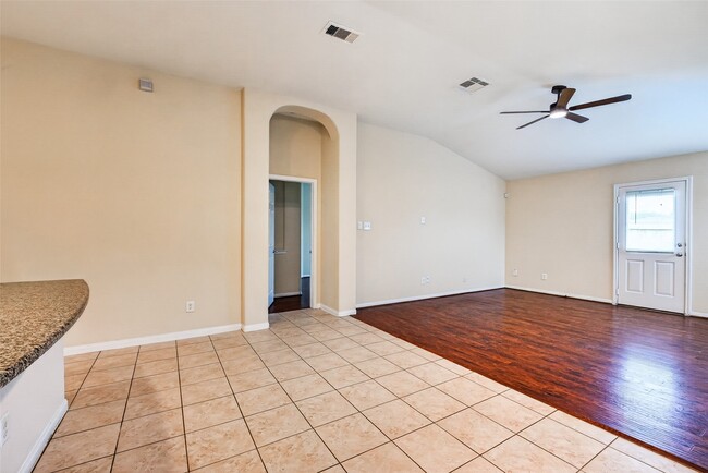 Building Photo - 3714 Glover Meadows Ln