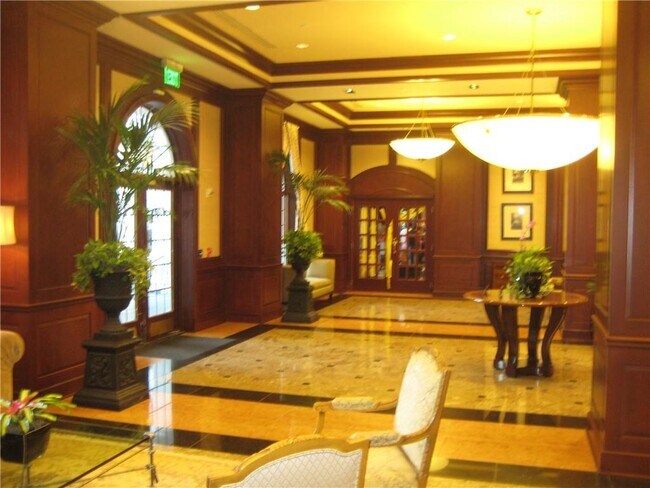 Building Photo - 195 14th St NE