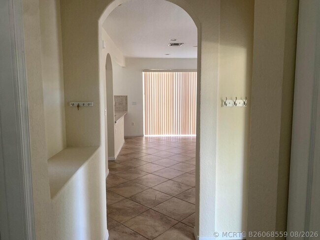 Building Photo - 101 Lake Monterey Cir
