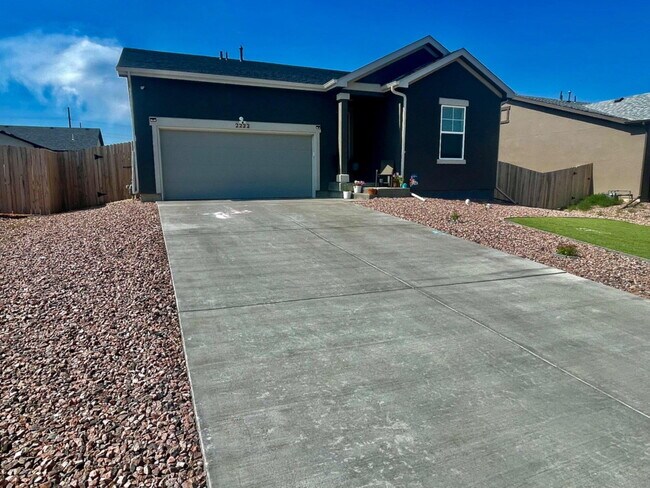Primary Photo - 2222 Sunrise Ln