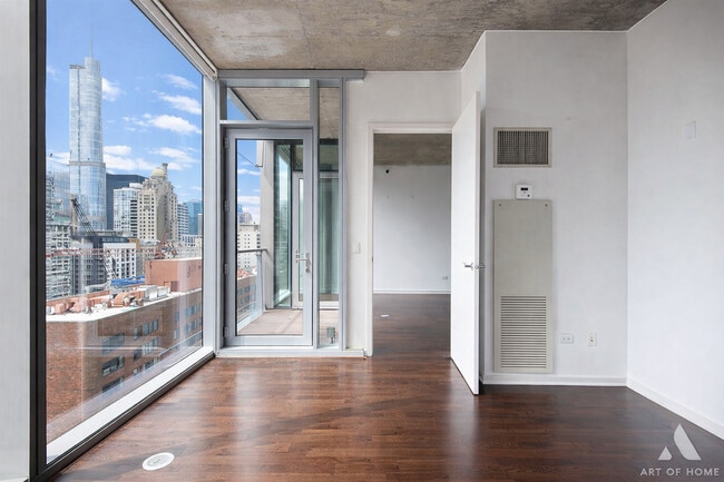 Building Photo - 600 N Fairbanks Ct