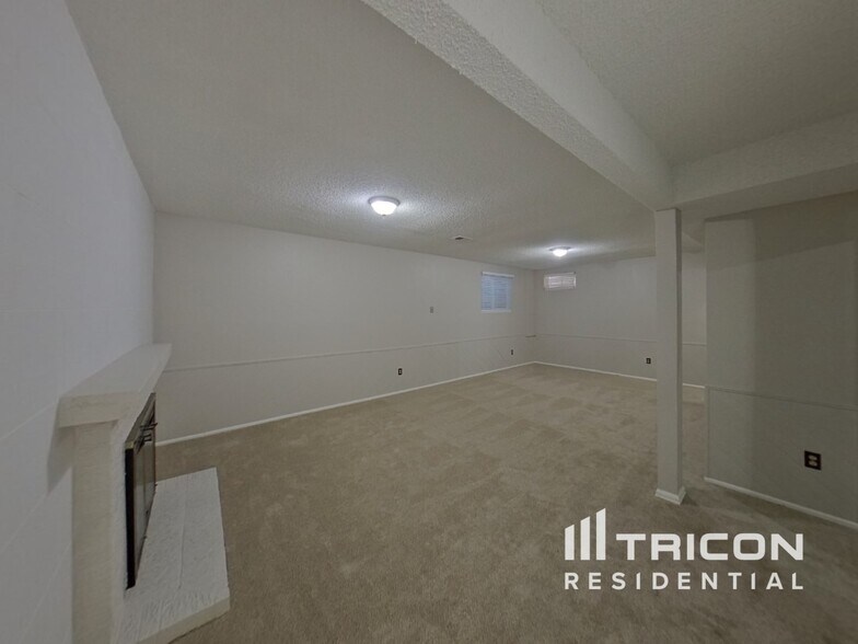 Building Photo - 3509 S Norfolk Way