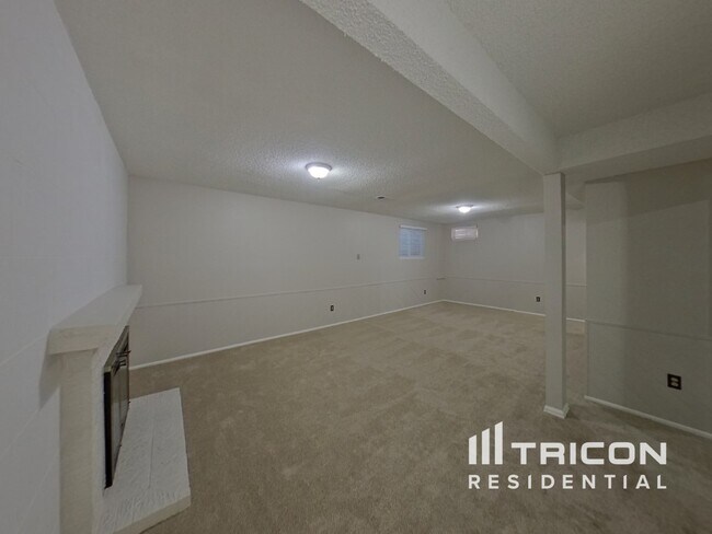 Building Photo - 3509 S Norfolk Way