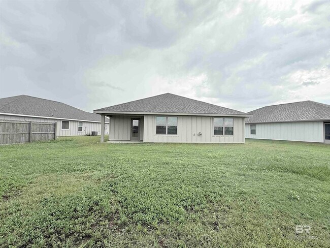 Building Photo - 23976 Songbird Dr