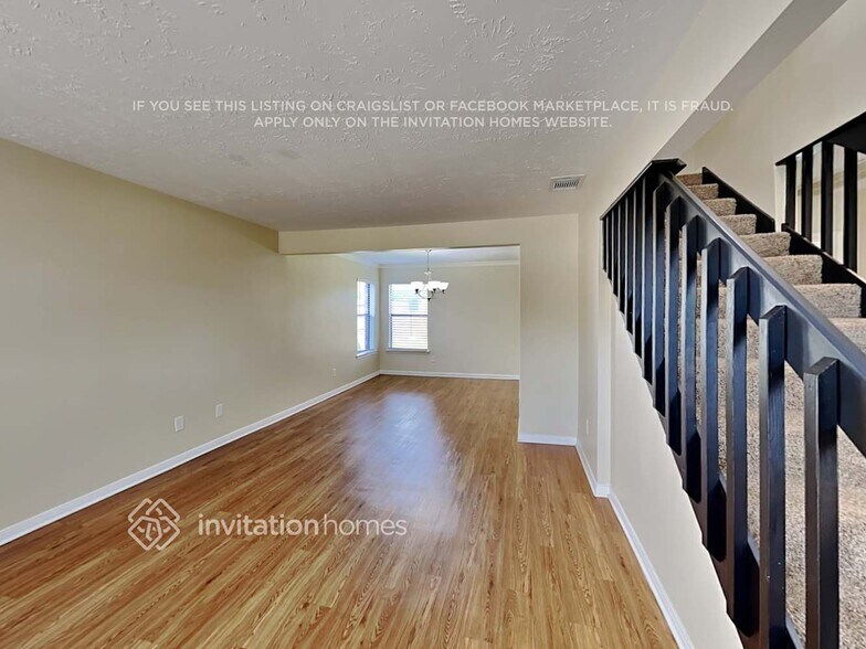 Building Photo - 3138 Mesquite Dr