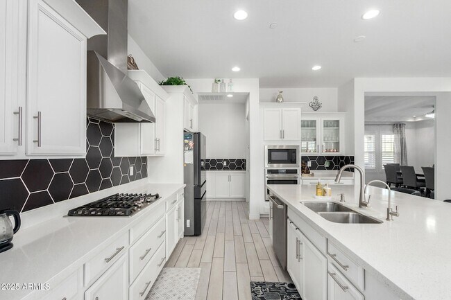 Building Photo - 12637 W Cassia Trail