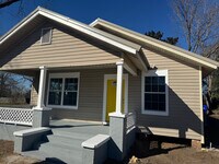 Building Photo - 1222 N Three Notch St