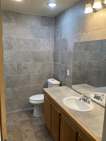 Building Photo - 3322 Kingham Rd