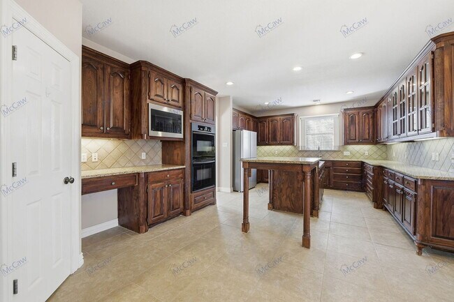 Building Photo - 226 King Ranch Ct