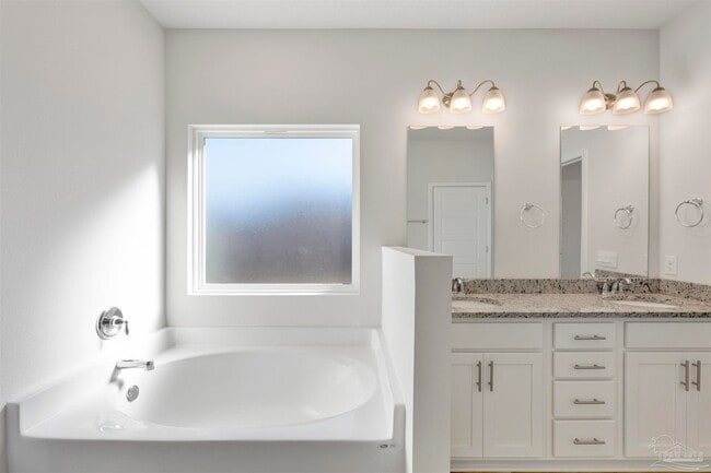 Building Photo - 6482 Cedar Ky Dr