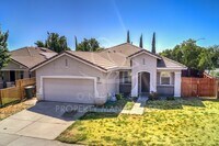 Building Photo - Welcome Home | 4-bedroom, 2-bathroom home nestled in the desirable Foskett Ranch area!