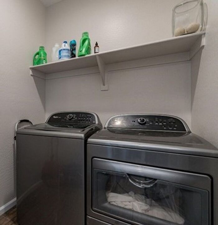 Building Photo - 24606 W Whyman Ave