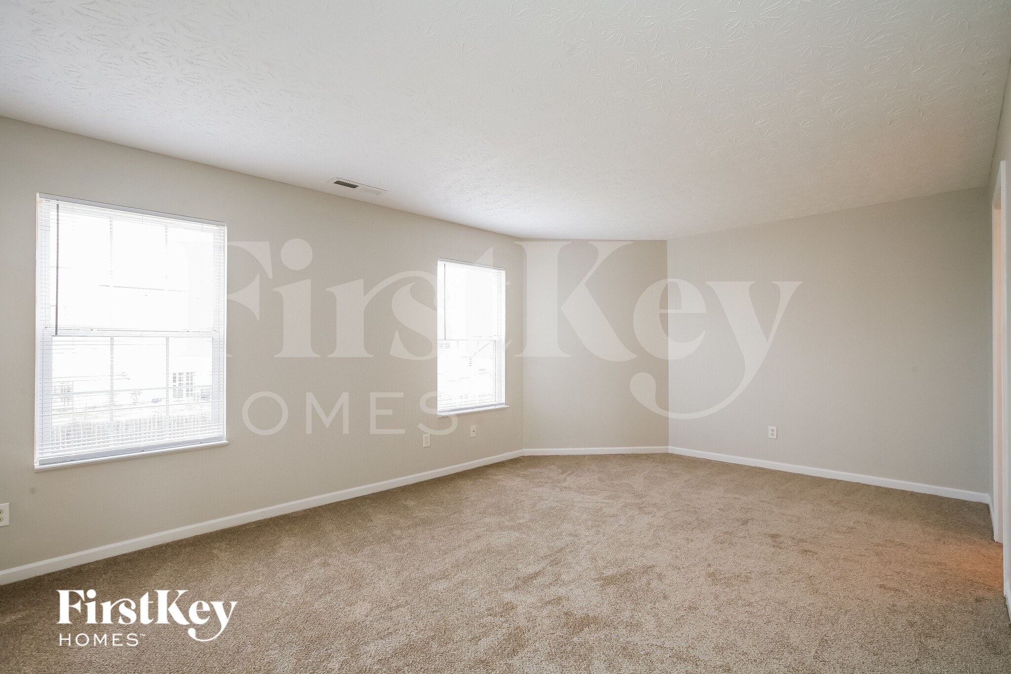 Building Photo - 2608 Liatris Dr