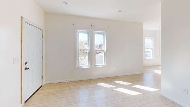 Building Photo - 45 Henry Ave