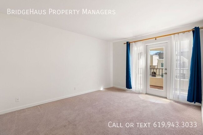 Building Photo - 655 Columbia St