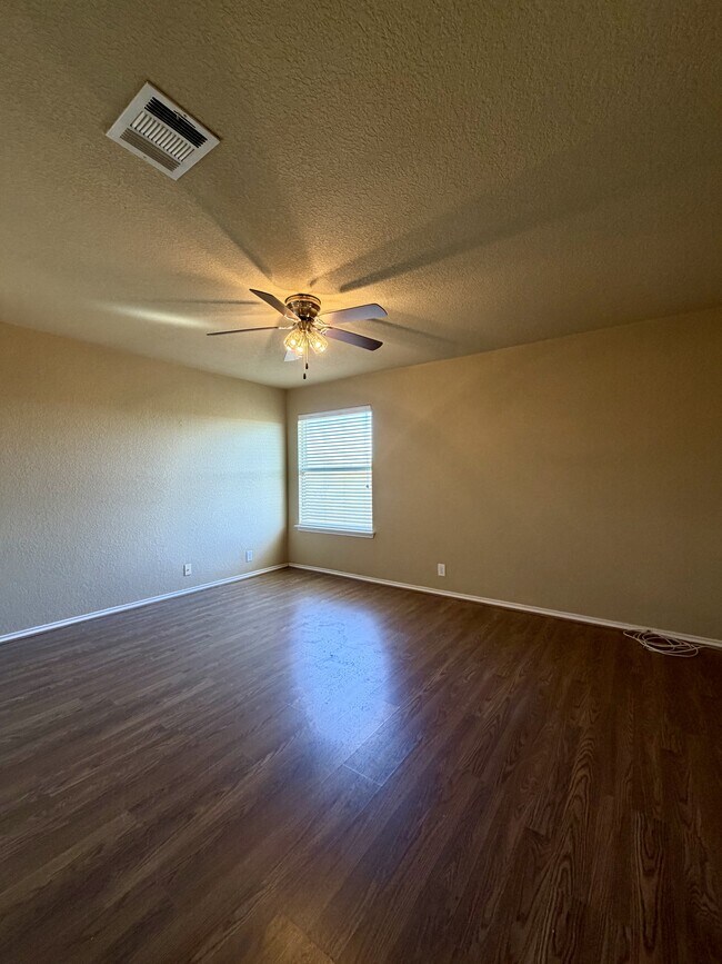 Building Photo - 7027 Fisherman Sky