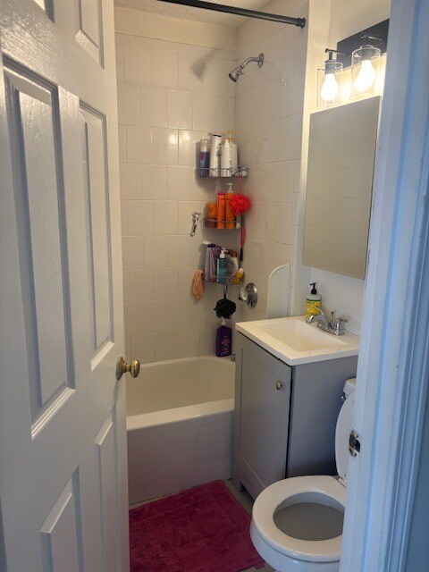 Building Photo - 224 Hanover St