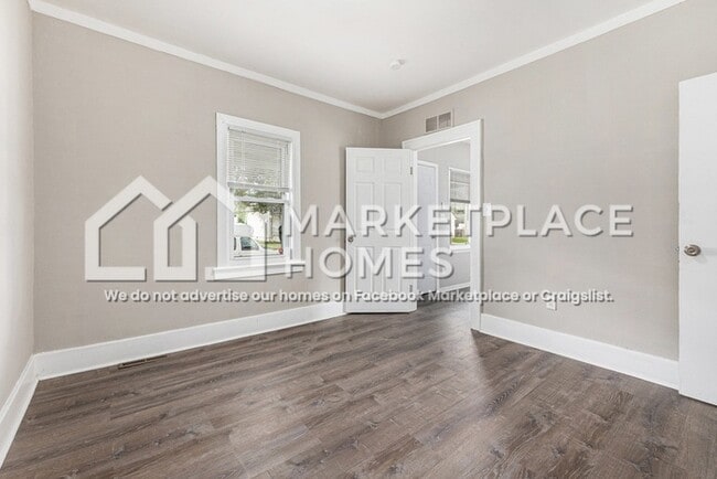 Building Photo - 16258 Semrau Ave