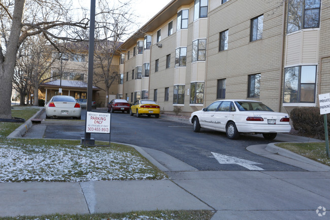 Building Photo - The Argyle Park