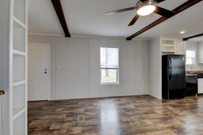 Building Photo - 295 Seays Rd