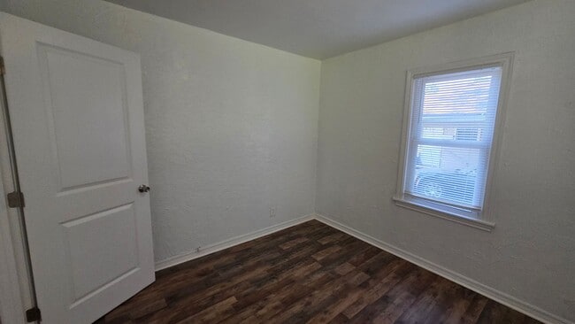 Building Photo - 3104 NW 46th St