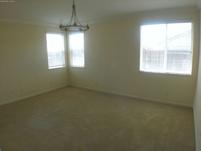 Building Photo - 3 Bed| 2 Bath | 1660 SF | Single Story | Tenant pays $175 monthly for WS&G