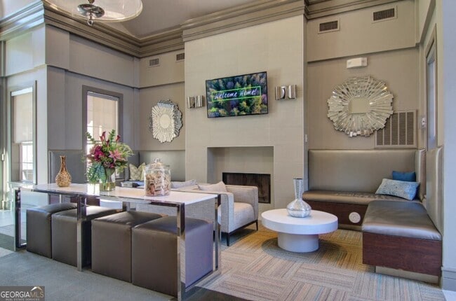 Building Photo - 1970 Peachford Rd