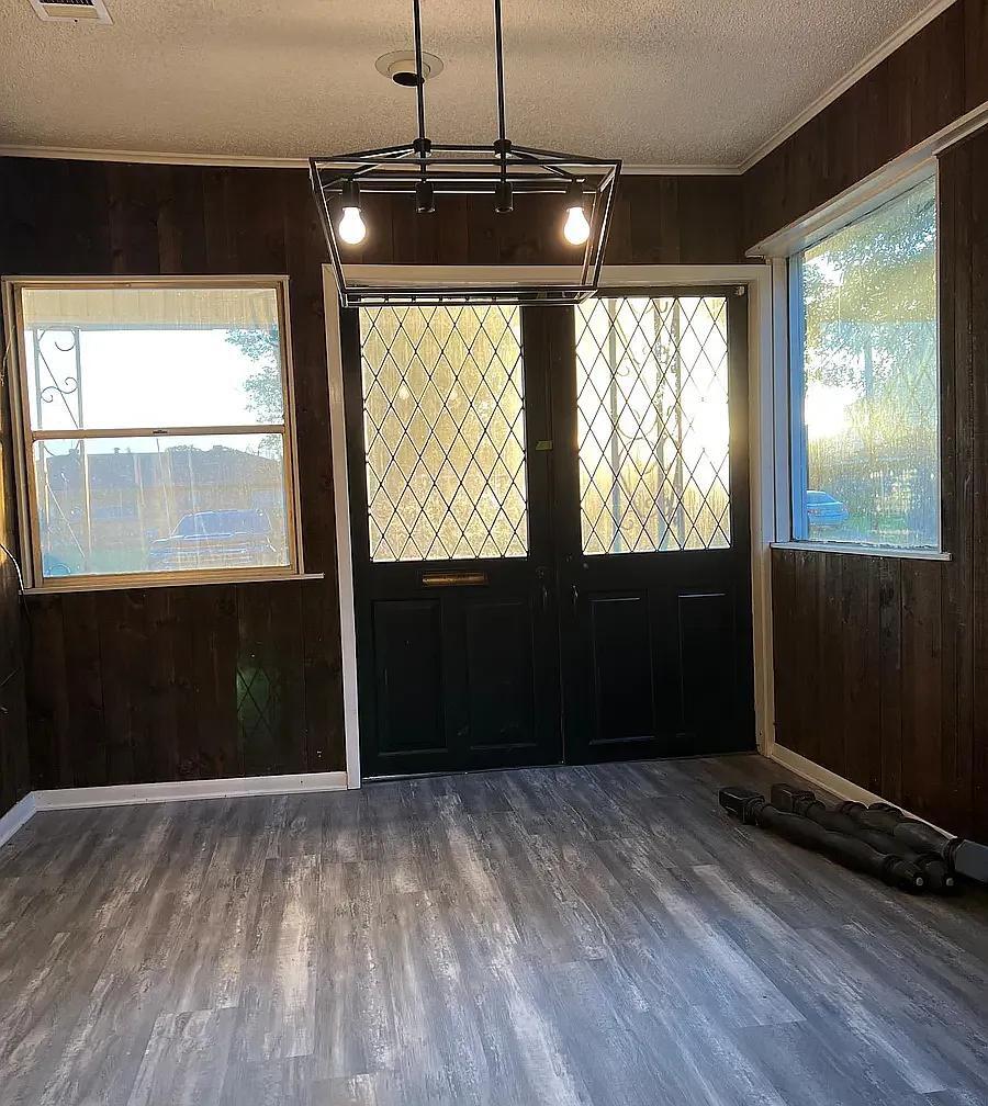 Building Photo - 4109 Parkway Dr