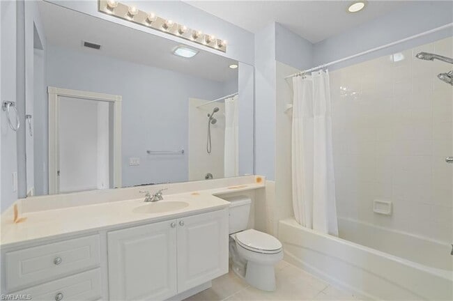 Building Photo - 14662 Escalante Way