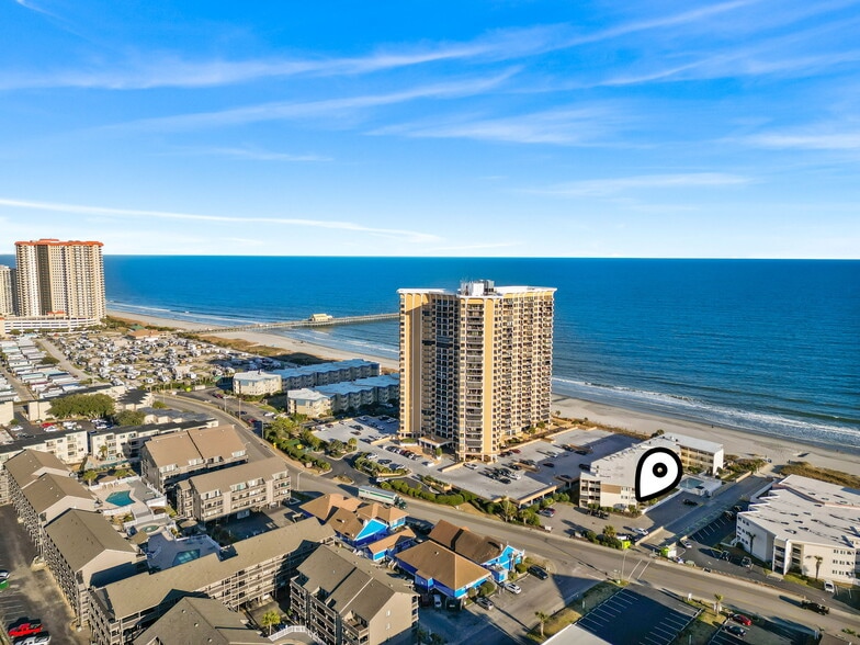 Building Photo - 9620 Shore Dr