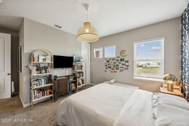 Building Photo - 290 RUM RUNNER Way