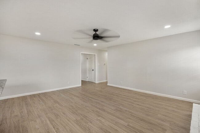 Building Photo - Completely Remodeled Four Bedroom