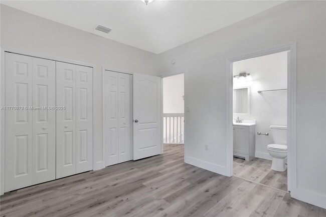 Building Photo - 15638 SW 91st Ln
