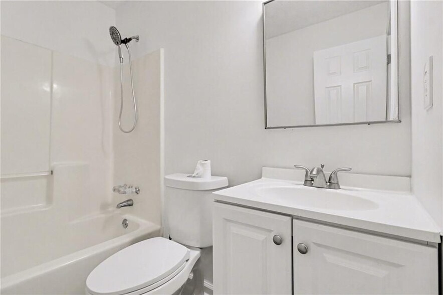 Building Photo - 7797 Mountain Creek Way