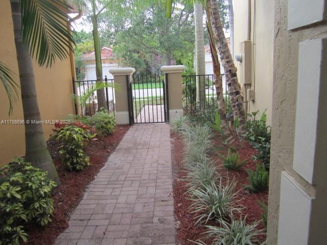 Building Photo - 5869 NW 120th Ave