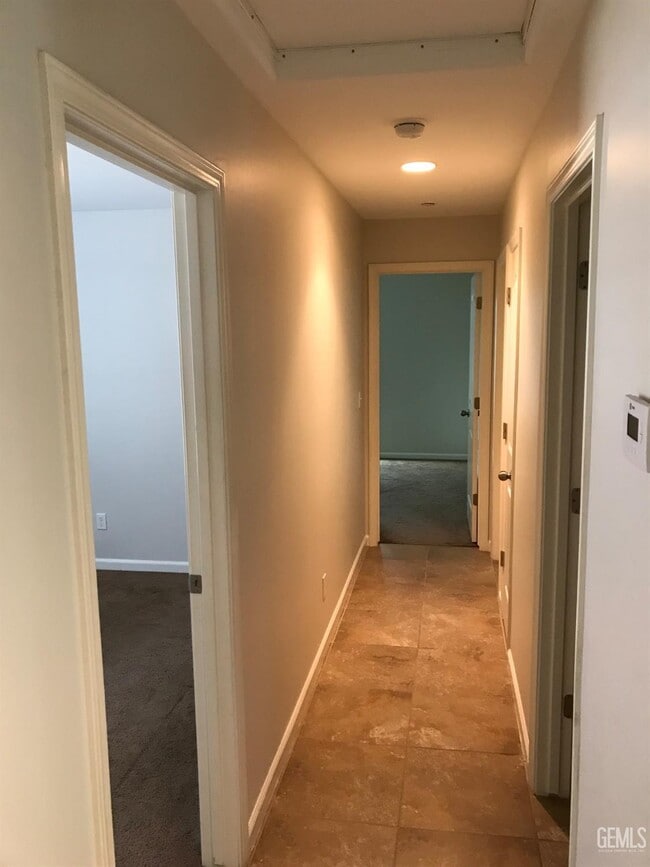 Building Photo - 10302 Fenwick Island Dr