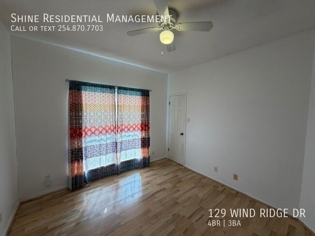 Building Photo - 129 Wind Ridge Dr