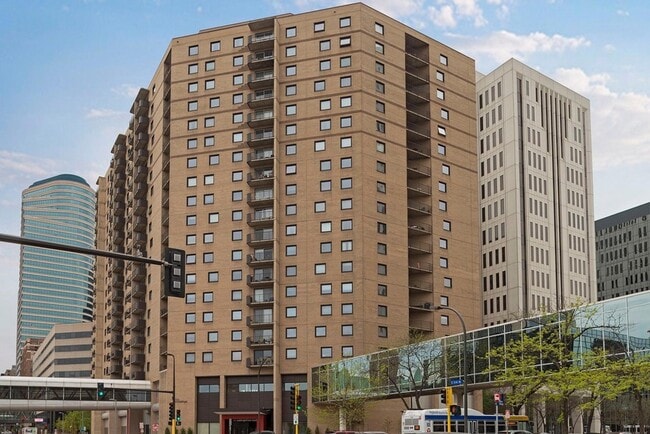 Building Photo - 121 Washington Ave S