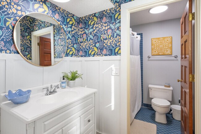 Building Photo - 409 Debordieu Blvd