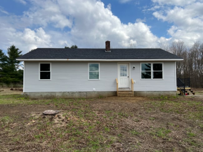 Primary Photo - 678 Wood Dr Ext