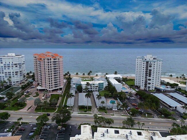 Building Photo - 1470 S Ocean Blvd