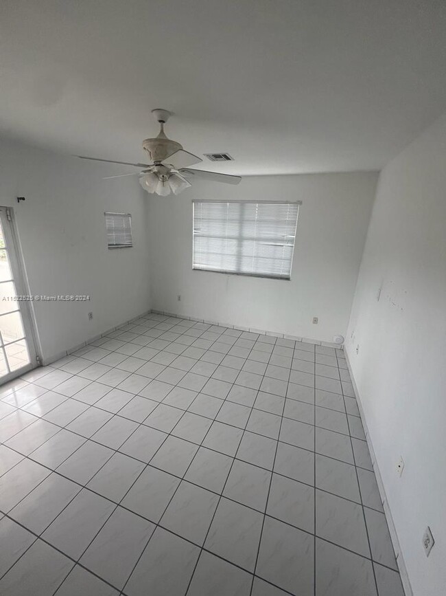 3850 SW 129th Ave - 3850 SW 129th Ave Miami FL 33175 | Apartment Finder