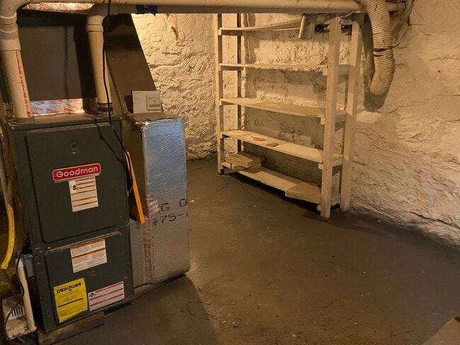 Building Photo - Coming Soon! Newly Remodeled 3 Bedroom Home in Downtown Carlisle